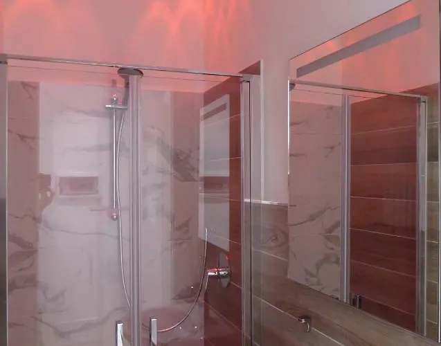 Giudei House Minisuite Болонья